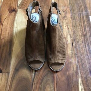 New American Rag Cie side zip booties!